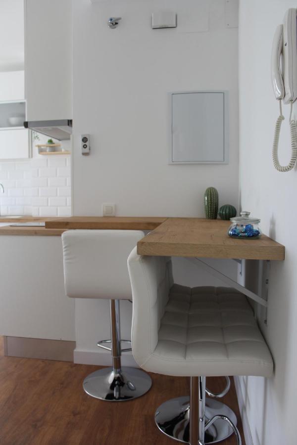 Beautiful Brand New 2 Bedroom Flat With Terrace Apartamento Málaga